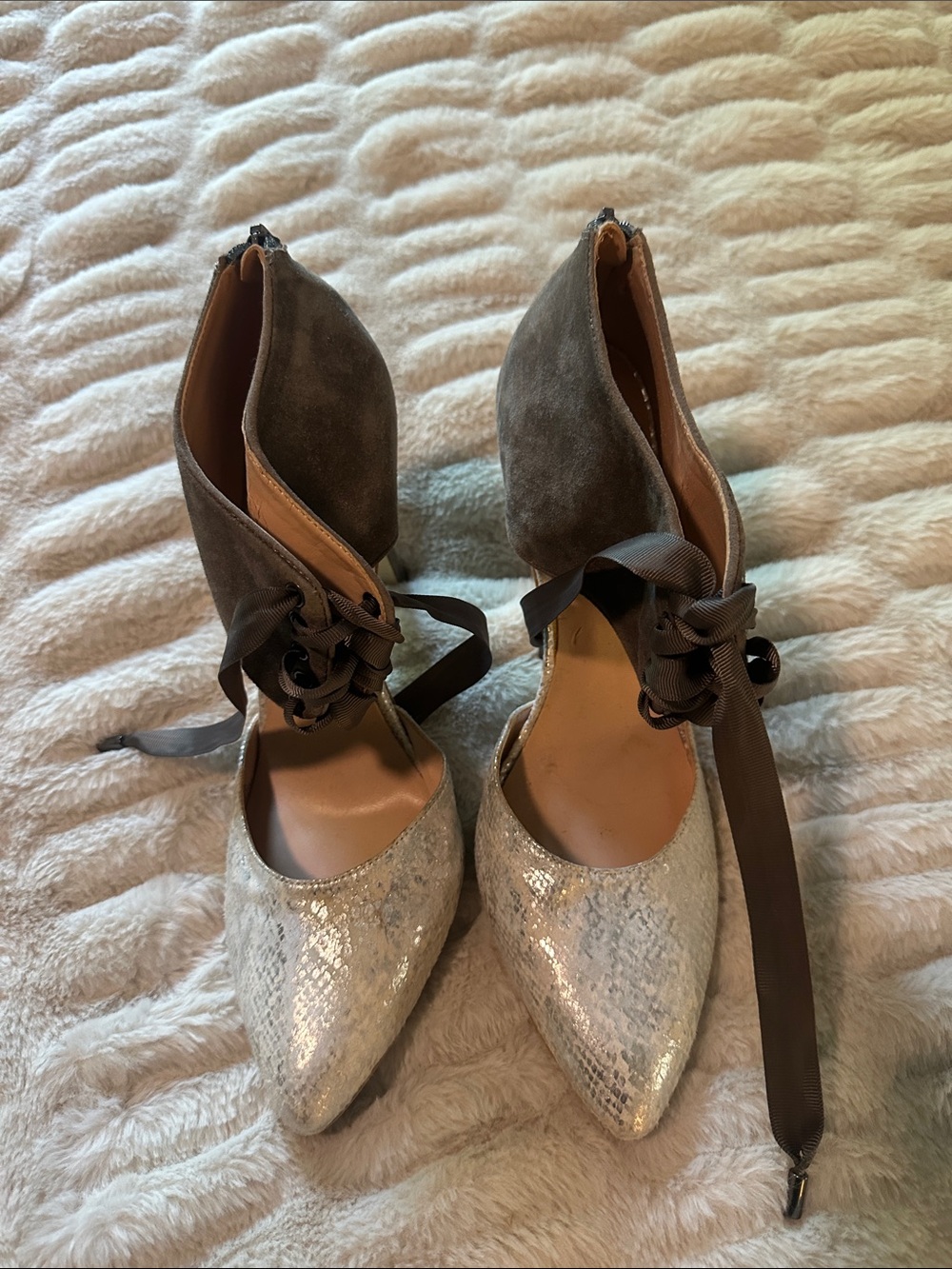 Women’s Cute Silver Gray Heels